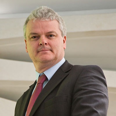 Dr stephen simister 75edwqchg