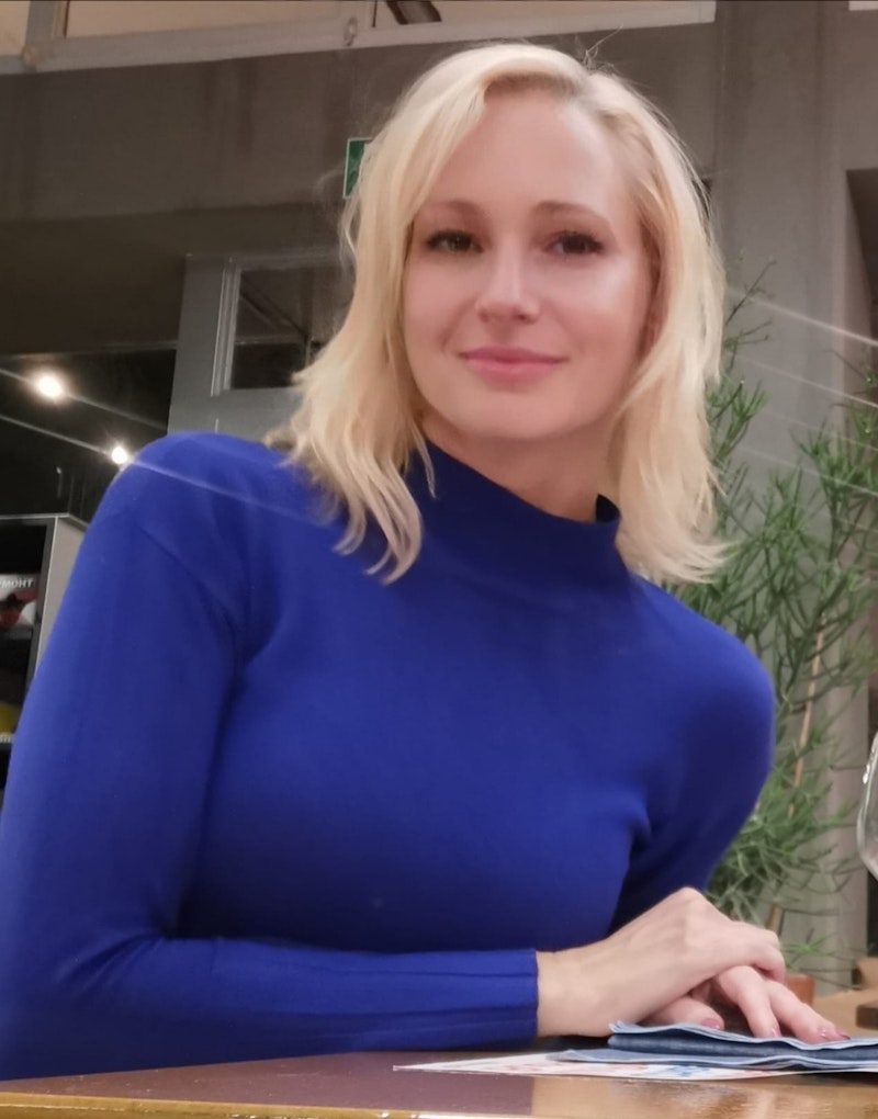 Dr Renata Stenka